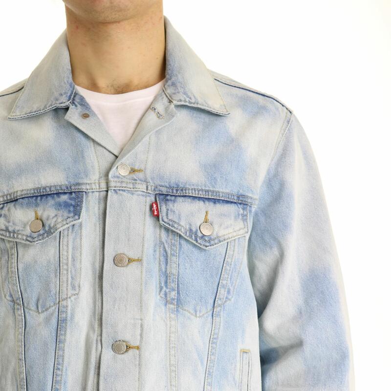 Giubbotto di jeans LEVI'S | Abbigliamento e Scarpe Uomo Giubbotto jeans LEVI'S | Abbigliamento e Scarpe Uomo Online